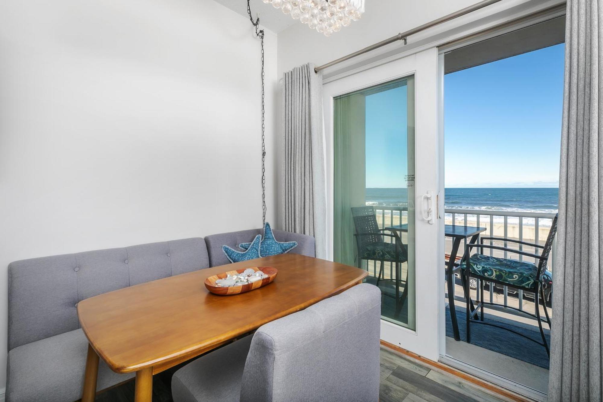Direct Oceanfront Studio Suite! Hampton Exterior photo