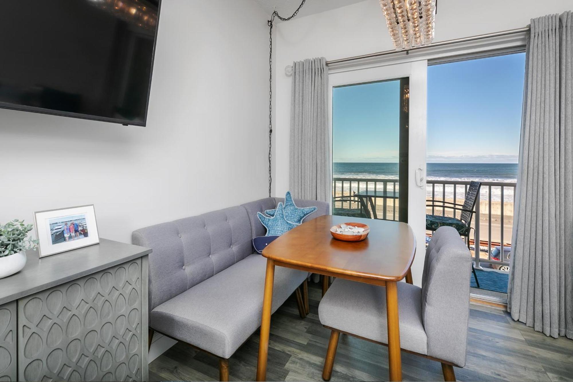 Direct Oceanfront Studio Suite! Hampton Exterior photo